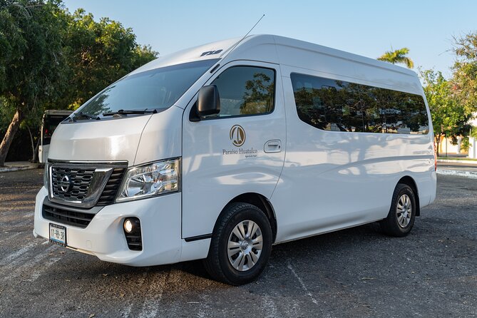 Private Transportation From Oaxaca Airport to Hotel - Vehicle and Driver Details