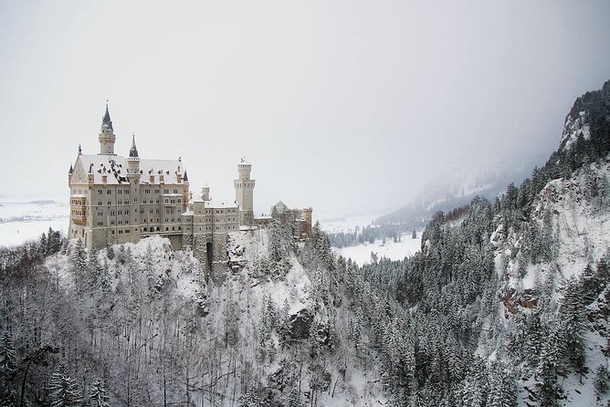 Private Van Tour to Royal Castle of Neuschwanstein From Munich - Traveler Feedback