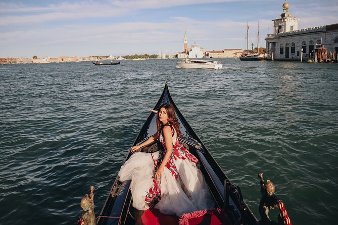 Private Walking and Photography Tour in Venice - Insightful Commentary From the Guide