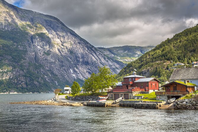 Private Waterfalls and Wonders Tour in Norway - Experience Highlights