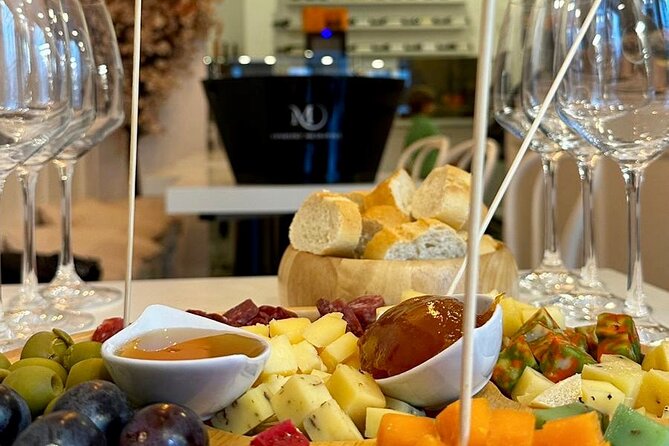 Private Wine Tasting and History Prague - Balanced Experience Overview