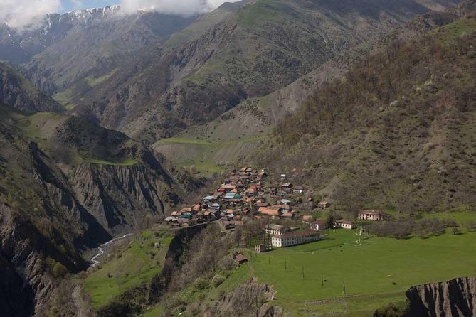 Relaxable and Knowledgeable 9 Days Tour in Azerbaijan - Included Experiences and Gifts