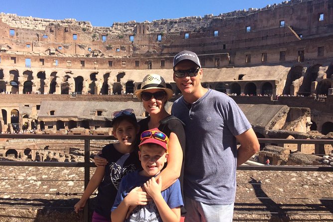 Rome in 2 Days Tour Including Colosseum, Trevi Fountain and Sistine Chapel - Meeting and Pickup