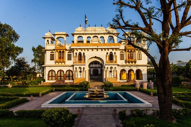 Royal Golden Triangle Tour With Castle Stay - Pickup and Accessibility
