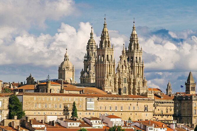 Santiago De Compostela Private Transfer From the City Centre to SCQ Airport - Pricing and Cancellation Policy