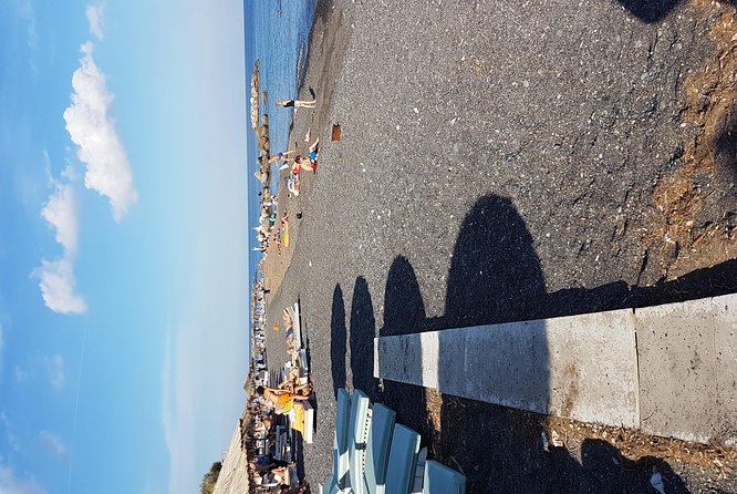 Santorini Highlights - Lunch and Beach Relaxation