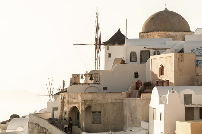 Santorini: Private Tour in the Picturesque Village of Oia - Understanding Santorinis Unique History