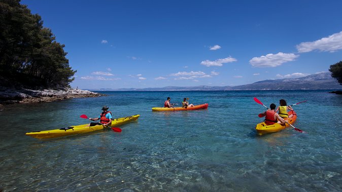 Sea Kayaking Postira - LovrečIna (St. Lovre, Archaeological Site) - Snorkeling and Swimming in Turquoise Coves