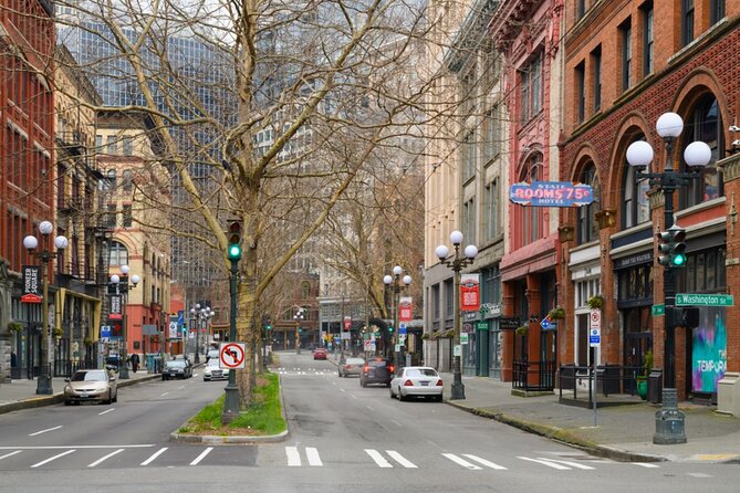 Seattle Historical Downtown Exploration Game and Tour - Exploring Historical Landmarks