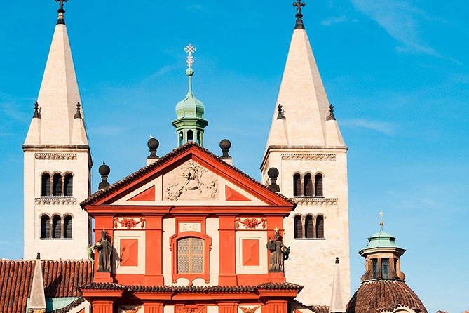 Self-Guided Audio Tour - Prague Castle District - About the Company