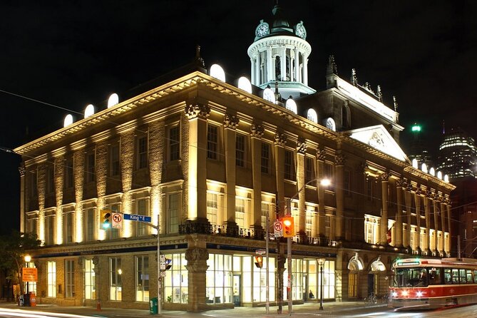 Self-Guided Scavenger Hunt: The Wonders of Old Toronto - Participant Requirements