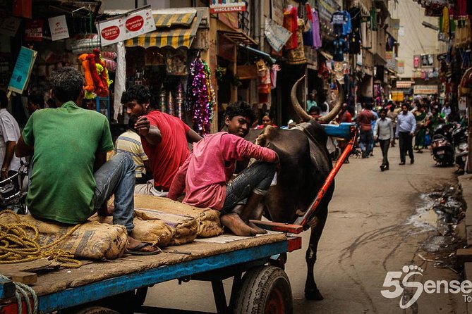 Shopping and Bazaar Trail in Bangalore - Meeting Points and Pickup Information