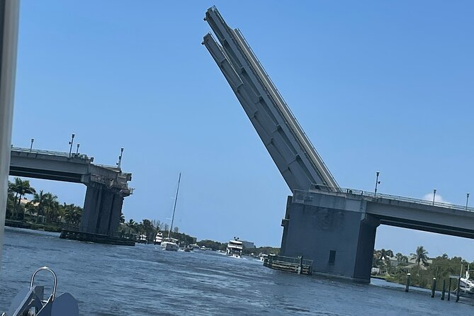 Sightseeing Cruise/Narrated Tour - Private 4 Hour - Exploring the Waterways
