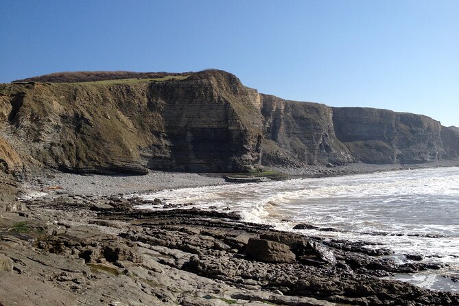 Sightseeing Tour Cardiff Bay and Vale of Glamorgan Full-Day Driver Guided - Admiring Photogenic Castles