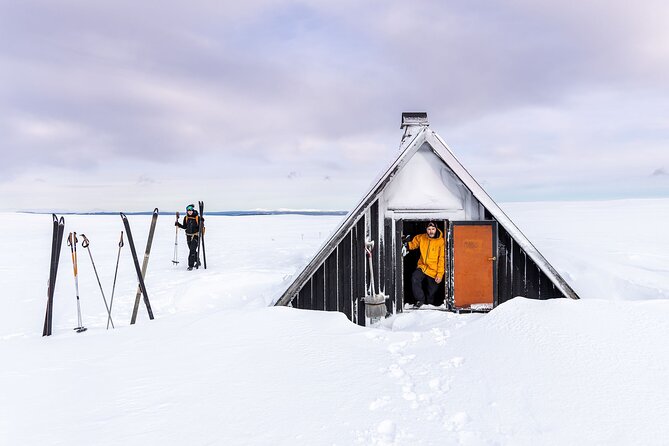 Ski Touring and Winter Fun in Fulufjallet Mountain Plateau - Logistics and Getting to the Destination