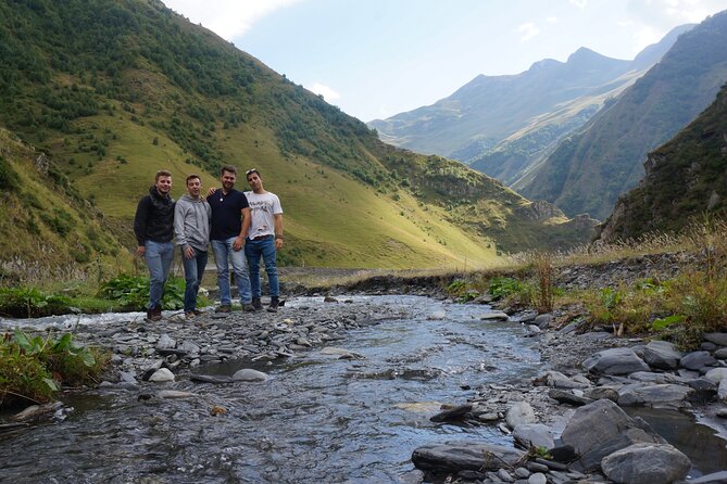 Small-Group Full-Day Bicycle Ride and Trekking in the Juta Gorge! - Included Amenities