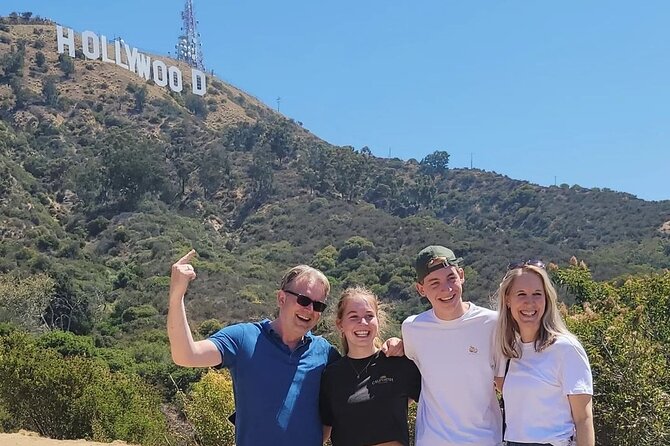 Small Group Private Hollywood Sign & Hills Tour-Free Bottled Water - What to Expect