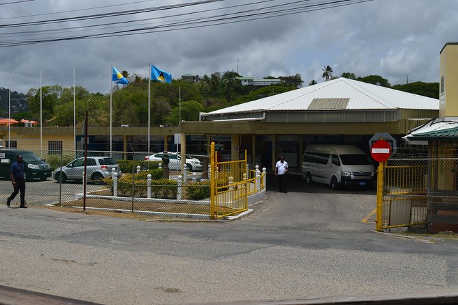 St Lucia Ground Transportation- Hotel and Airport Transfers UVF - Pricing and Guarantee