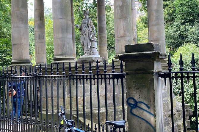 Stunning Edinburgh E-Bike Tour Max 10 People Small Group - Pricing and Discounts