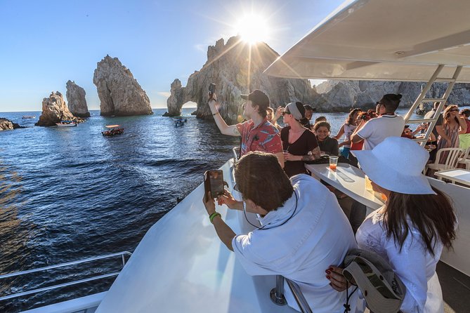 Sunset Dinner Cruise in Cabo San Lucas - Onboard Amenities and Facilities
