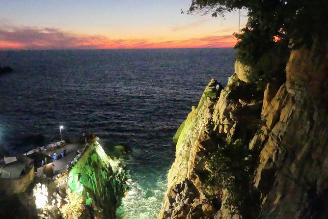Sunset + High Cliff Divers La Quebrada at La Perla - Only Drinks - Additional Details
