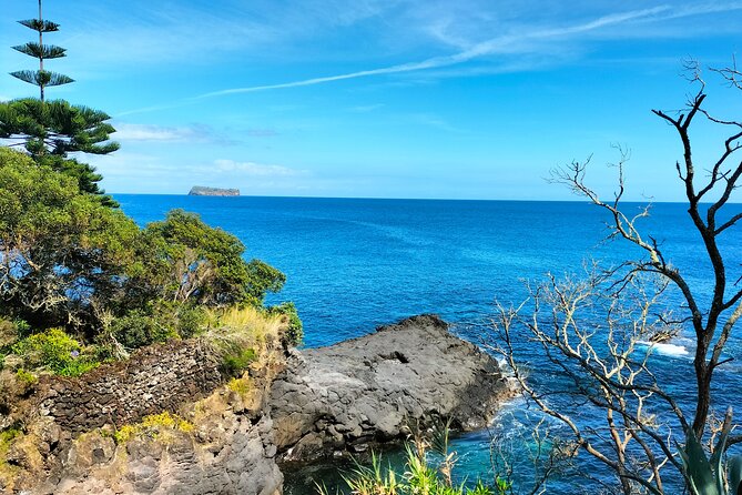 Sunset Picnic With Azorean Flavors Experience - Meeting and Pickup Details