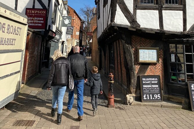 The Case of Colombias Finest - Private Outdoor Adventure Game in York - Exploring York