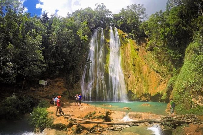 The Limón Waterfalls Plus Las Terrenas With Lunch on the Beach - Traveler Requirements and Booking