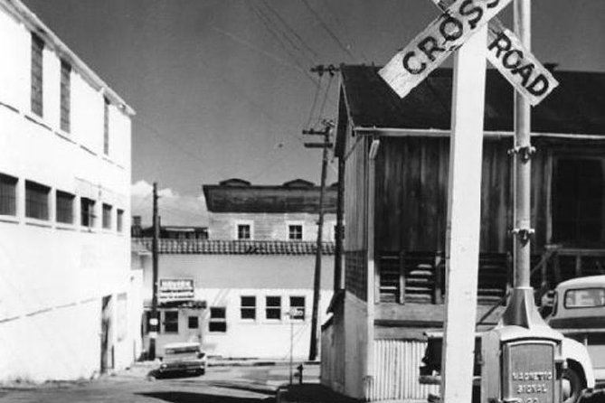 The Original Monterey Walking Tours : Guided Tours of Cannery Row - Exploring Cannery Row