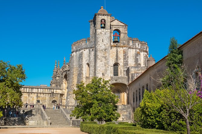 Tomar and Castle of Almourol Private Full-Day Tour From Lisbon - Boat Ride to Almourol Castle