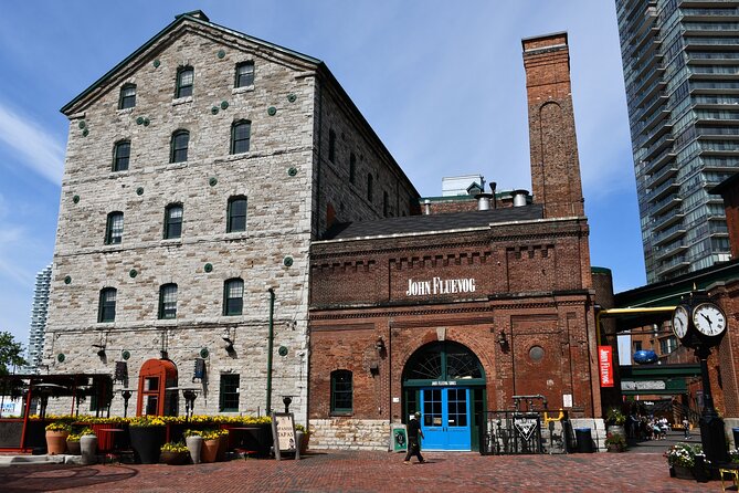 Toronto Distillery District: Finest Whisky Quest Experience - Embodying Rocco Perris Ghost