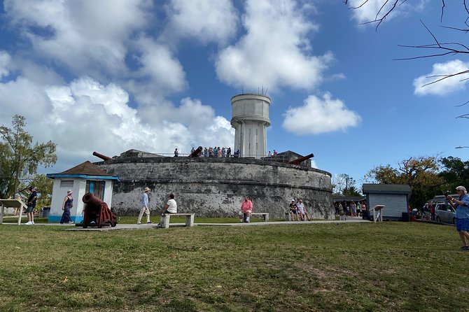Tour: Just a Little Bit! (City Tour of Nassau) - Know Before You Go