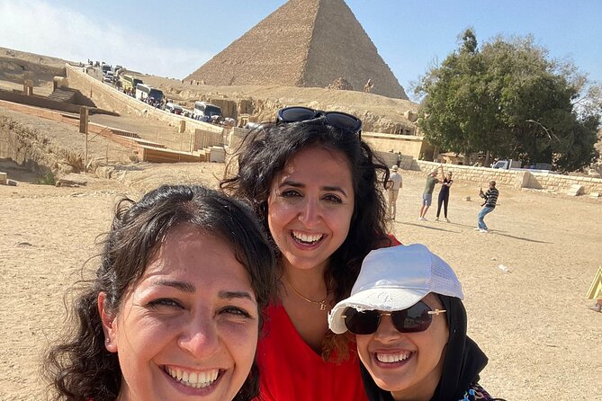 Tour to Giza Pyramids, Valley Temple, Sphinx With Private Guide - Booking Information and Reviews