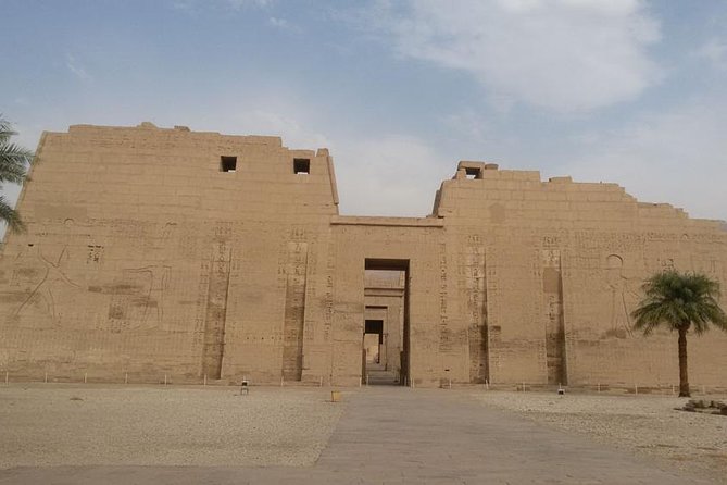 Tour to Ramesseum, Habu Temples, and the Valley of the Nobles - Tour Inclusions and Considerations