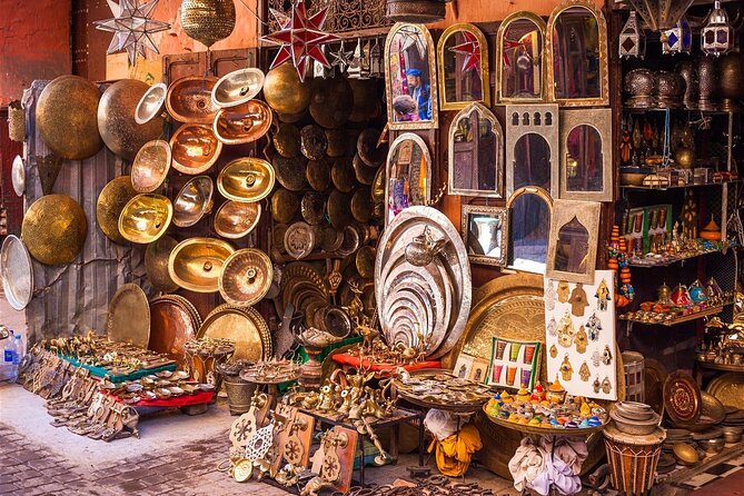 Traditional Souks Shopping Private Tour in Casablanca - Amenities and Inclusions