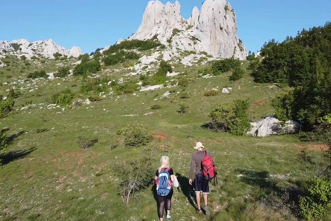 Tulove 4L, Velebit Safari, 4x4 Off-Road and Hiking - Scenic Hiking in Velebit