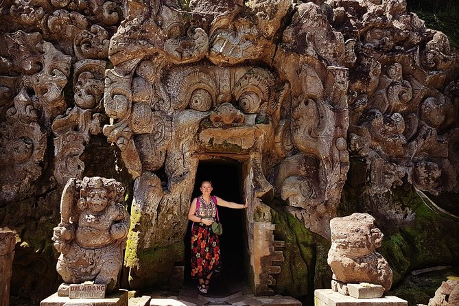Ubud Iconic Waterfall and Temple Tours - Booking and Cancellation Policy