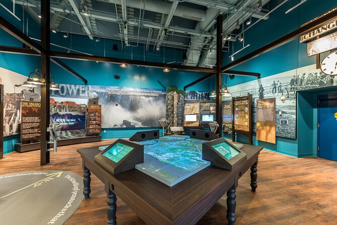 USA Winter Journey: Crossing Borders to Experience Niagara Falls - Accessibility and Requirements