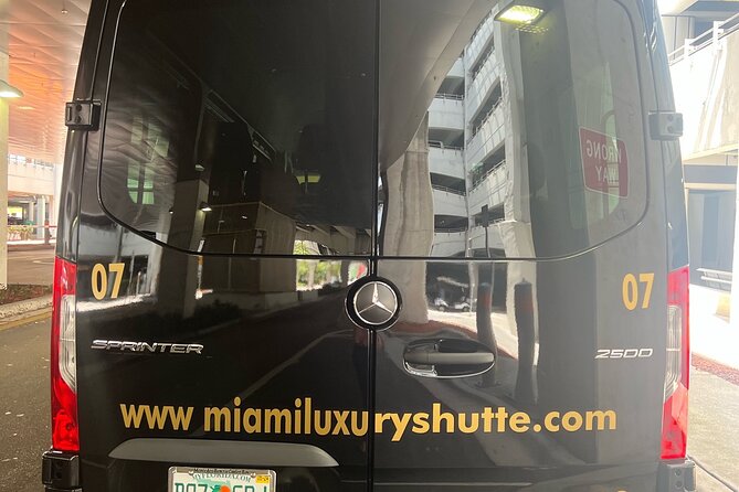 Van Ft Lauderdale To Miami Port/Hotel Mia Airport or Reverse - Additional Amenities