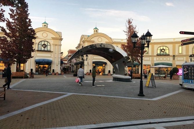 Vancouver Lay Over Shopping (Mc Arthurglen Designer Outlet Mall ) Tour Private - Additional Information