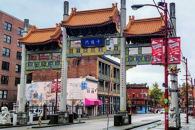 Vancouver Shore Excursion Pre Cruise City Tour & Airport Drop off - Tour Accessibility and Conditions