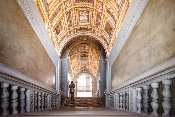Venice: Doges Palace Guided Tour and Gondola Ride - Cancellation and Reviews