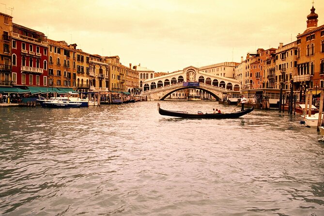 Venice Nighttime Gondola Ride Review - Pricing and Cancellation Policy