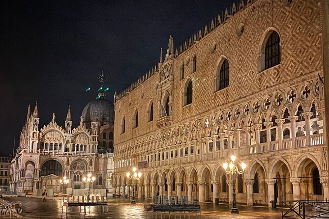 Venice- Saint Marks Basilica Exclusive Night Tour - Nighttime Ambiance and Atmosphere