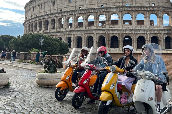 Vespa City Tour & Professional Photoshoot Local Tiramisu - Flexible Itinerary and Duration