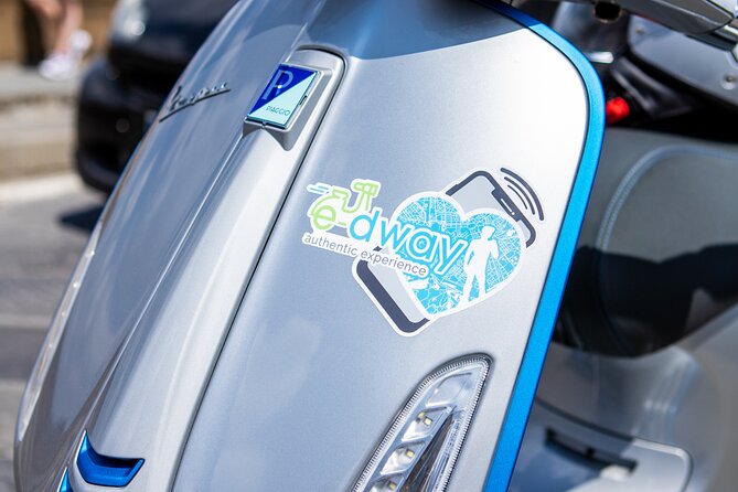 Vespa Elettrica 70 (125) Rental Review - Booking and Cancellation Policy