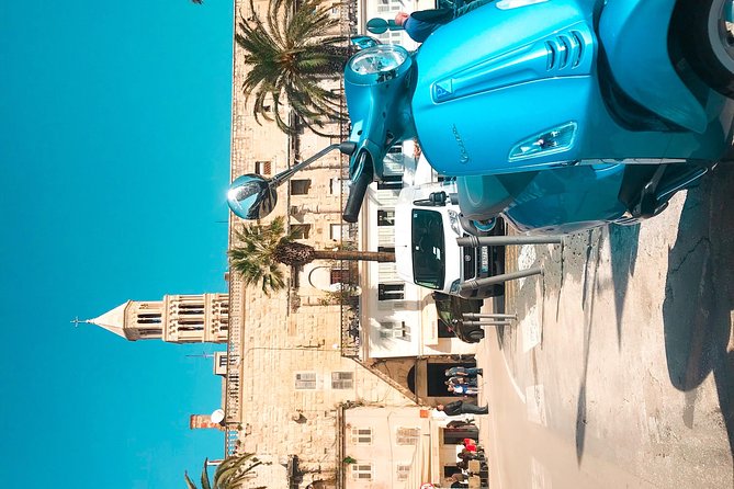 Vespa Sightseeing Tour & Rental - Meet Split on Two Wheels - Meeting Point and Activity Accessibility Details