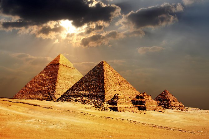 VIP Giza Pyramids ,Sphinx,Camel Ride Lunch and Inside the Pyramid - Exploring the Giza Pyramids