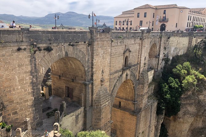 VIP Ronda Wine Tour and Tasting and Gourmet Lunch Experience With Winemaker - Pricing and Cancellation