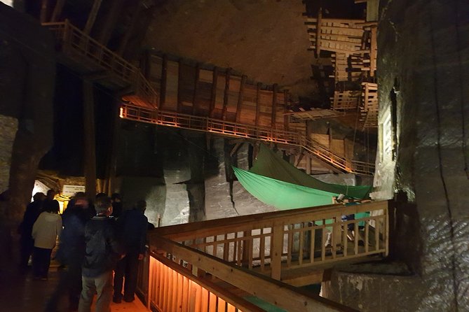 Wieliczka Salt Mine Tour and Krakow City Tour in One Day - Tour Ratings and Feedback